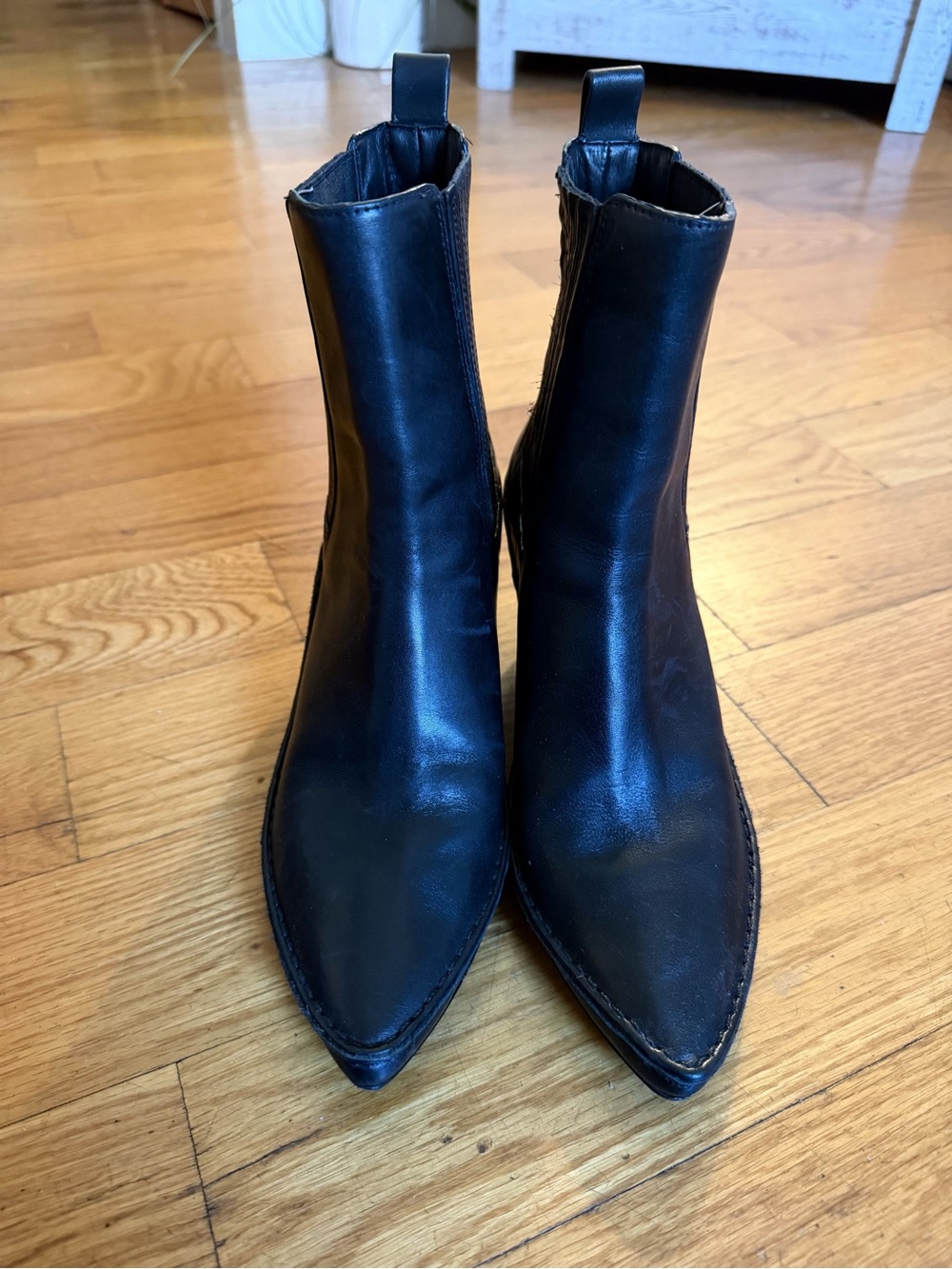 Tory Burch Black Pointed-Toe Chelsea Booties